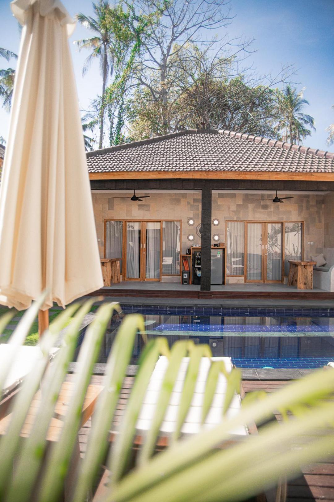 Tanis Village - Luxury Villas Gili Air Exteriör bild